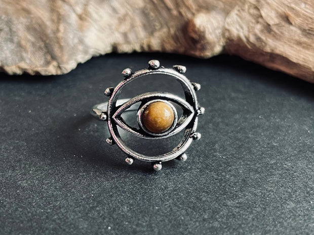 Silver Eye Tiger's Eye Ring / Unique Gemstone Ring / Unisex Ring / Illuminati / Third Eye / Boho / Ethnic / Rustic / Gypsy / Psy / Thumb