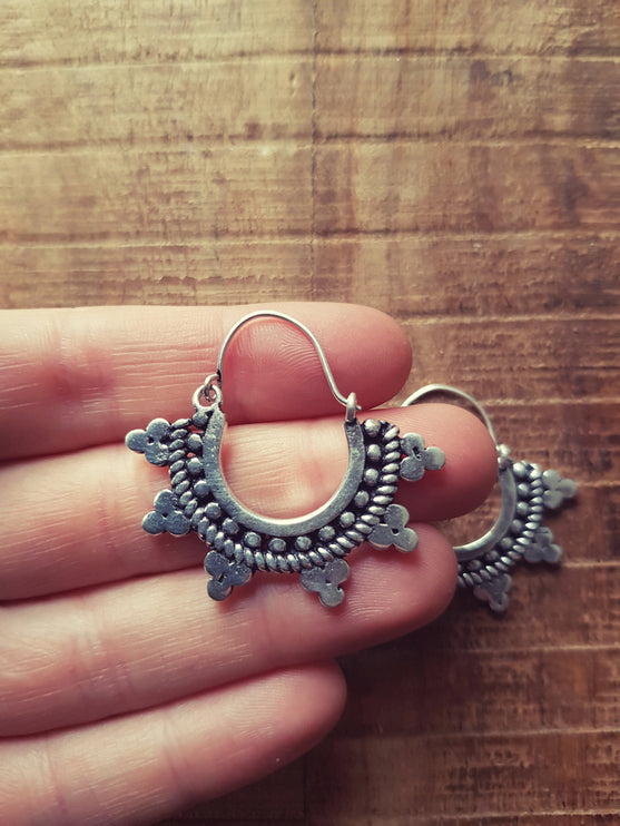 Mini Afghani Silver Earrings / Boho, Ethnic, Geometric, Small, Rustic, Yoga, Hippie, Gypsy, Pretty, Ssy, Boho, Bohemian, Festival