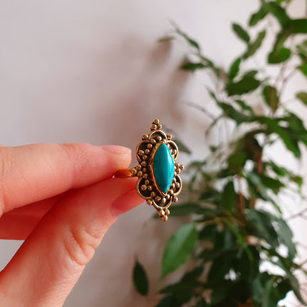 Boho Indian Turquoise Brass Ring / Pretty / Ethnic / Rustic / Festival / Tribal / Blue / Hippie / Gypsy / Psy / Stone / Healing