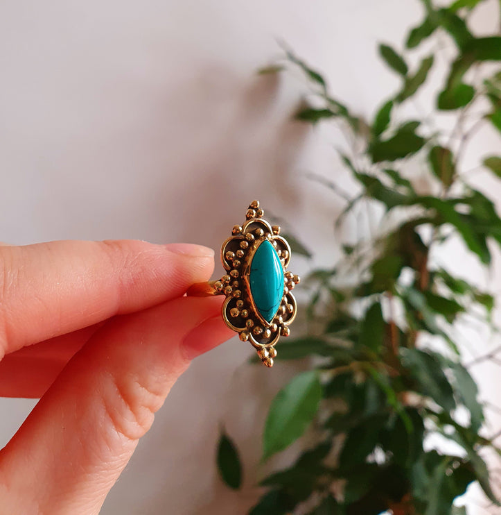 Boho Indian Turquoise Brass Ring / Pretty / Ethnic / Rustic / Festival / Tribal / Blue / Hippie / Gypsy / Psy / Stone / Healing