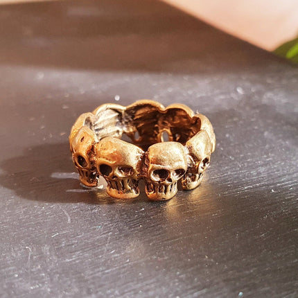 Skulls Brass Ring / Punk / Steampunk / Goth / Rock n Roll / Boho / Bohemian / Rustic / Tribal / Gypsy / Festival / Festival / Heavy Metal