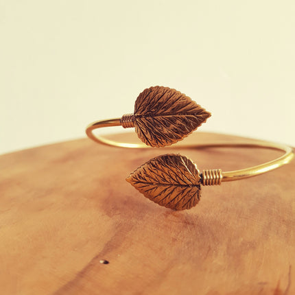 Leaf Bracelet / Bangle / Brass / Nature / Plants / Garden / Ethnic / Rustic / Bohemian / Hippie / Gypsy / Jewellery / Body / Adjustable