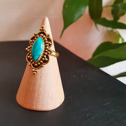 Boho Indian Turquoise Brass Ring / Pretty / Ethnic / Rustic / Festival / Tribal / Blue / Hippie / Gypsy / Psy / Stone / Healing