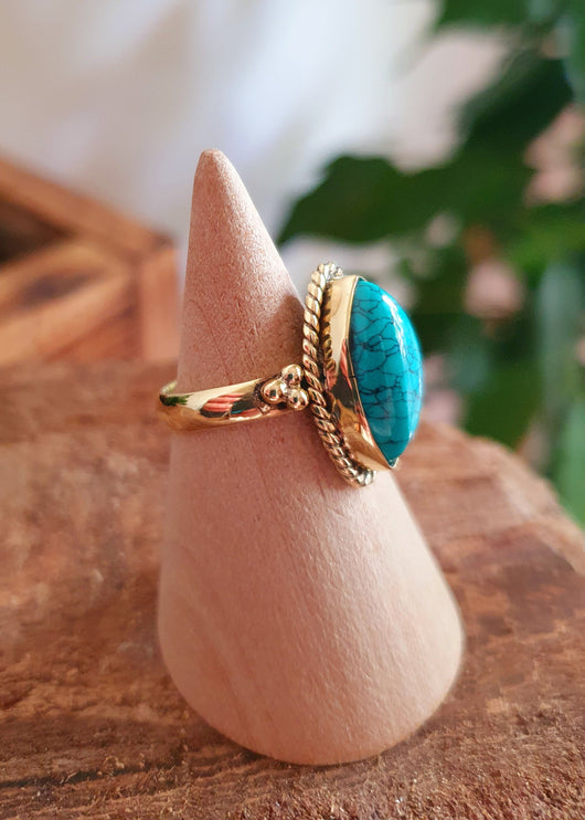 Bohemian style Turquoise and Brass Ring / Hippie / Boho / Ethnic / Rustic / Tribal / Gypsy / Festival / Healing / Festival / Birth Stone