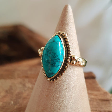 Bohemian style Turquoise and Brass Ring / Hippie / Boho / Ethnic / Rustic / Tribal / Gypsy / Festival / Healing / Festival / Birth Stone