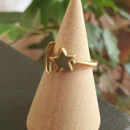 Star & Moon Brass Ring / Space / Adjustable / Boho / Ethnic / Rustic / Tribal / Gypsy / Festival / Indian / Healing / Festival