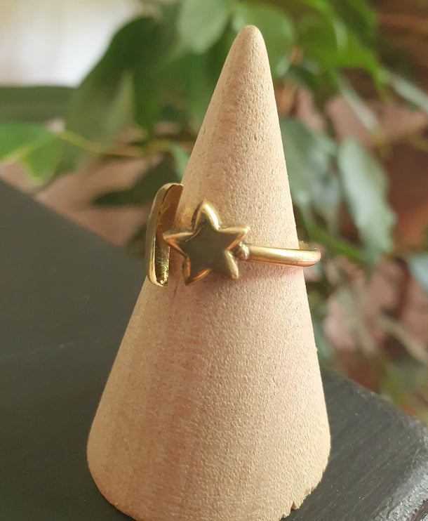 Star & Moon Brass Ring / Space / Adjustable / Boho / Ethnic / Rustic / Tribal / Gypsy / Festival / Indian / Healing / Festival