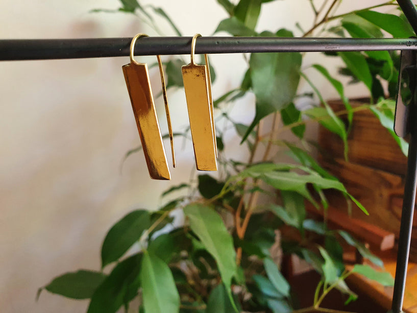 Minimalist Ibiza Brass Pendant Drop Earrings / Chic Ethnic Boho Classic Bohemian Chic Gypsy Spiral Hippie Festival Tribal style