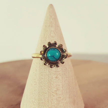 Flower Boho Turquoise Brass Ring / Pretty / Ethnic / Rustic / Festival / Tribal / Blue / Hippie / Gypsy / Psy / Stone / Healing