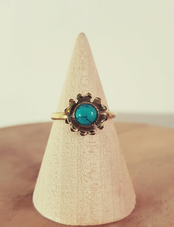 Flower Boho Turquoise Brass Ring / Pretty / Ethnic / Rustic / Festival / Tribal / Blue / Hippie / Gypsy / Psy / Stone / Healing