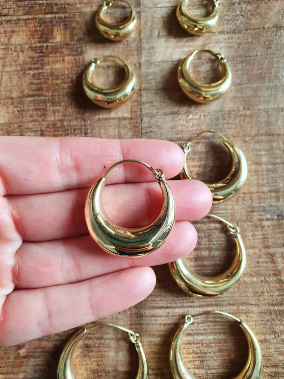 Chunky Gold Hoop Earrings / Chunky Hoops / Huggie Hoops / Brass / Ethnic / Vintage / Boho / Rustic / Gypsy / Spiral / Hippie / Bohemian