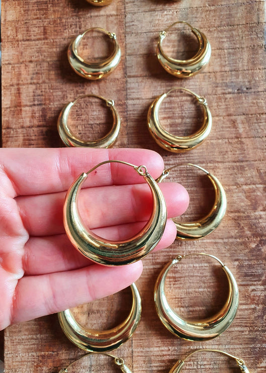 Chunky Gold Hoop Earrings / Chunky Hoops / Huggie Hoops / Brass / Ethnic / Vintage / Boho / Rustic / Gypsy / Spiral / Hippie / Bohemian