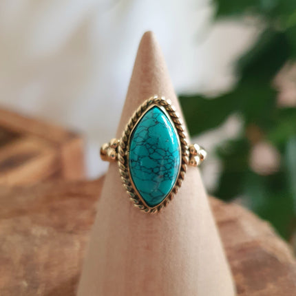 Bohemian style Turquoise and Brass Ring / Hippie / Boho / Ethnic / Rustic / Tribal / Gypsy / Festival / Healing / Festival / Birth Stone