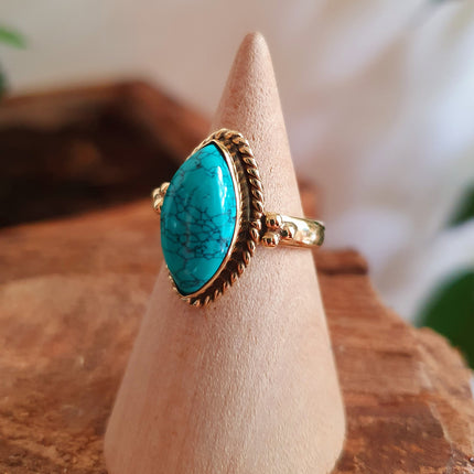 Bohemian style Turquoise and Brass Ring / Hippie / Boho / Ethnic / Rustic / Tribal / Gypsy / Festival / Healing / Festival / Birth Stone