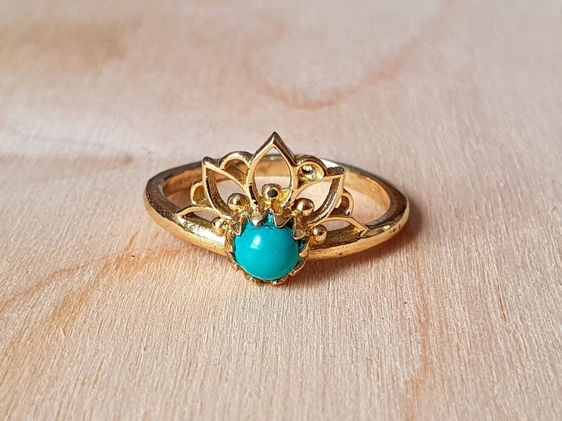 Turquoise Ring Gold Lotus Flower / Boho / Ethnic / Rustic / Tribal / Gypsy / Festival / Indian / Healing / Festival