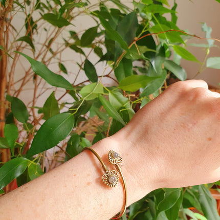 Boho Heart Bracelet / Bangle / Moonstone / Brass / Ethnic / Rustic / Bohemian / Valentine's Day / Gypsy / Love / Body / Adjustable