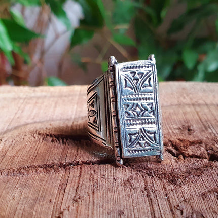 Tuareg Silver Ring / Mens Ring / Boho / Ethnic / Rustic / Festival / Bohemian / Hippie / Gypsy / Psy / Thumb / Mens gift