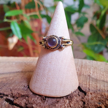 Bohemian style Amethyst and Brass Ring / Hippie / Boho / Ethnic / Rustic / Tribal / Gypsy / Festival / Healing / Festival / Birth Stone