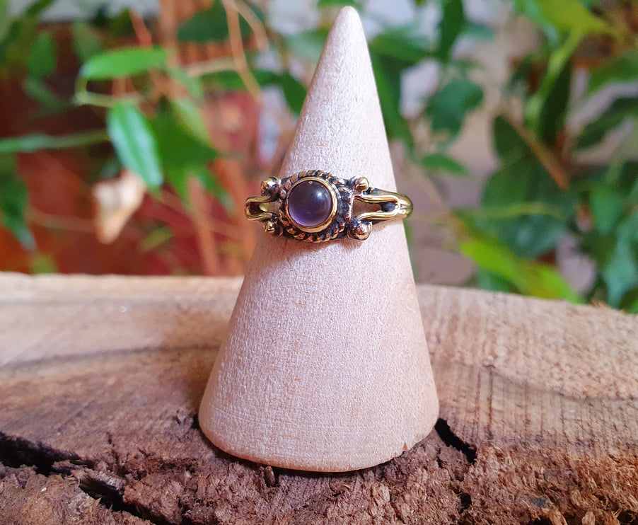 Bohemian style Amethyst and Brass Ring / Hippie / Boho / Ethnic / Rustic / Tribal / Gypsy / Festival / Healing / Festival / Birth Stone