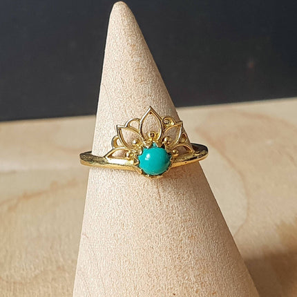 Turquoise Ring Gold Lotus Flower / Boho / Ethnic / Rustic / Tribal / Gypsy / Festival / Indian / Healing / Festival