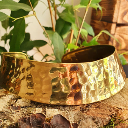 Hammered Choker Brass Necklace / Rustic / Gypsy / Lightweight / Boho / Tribal / Hippie / Rustic / Vegan /