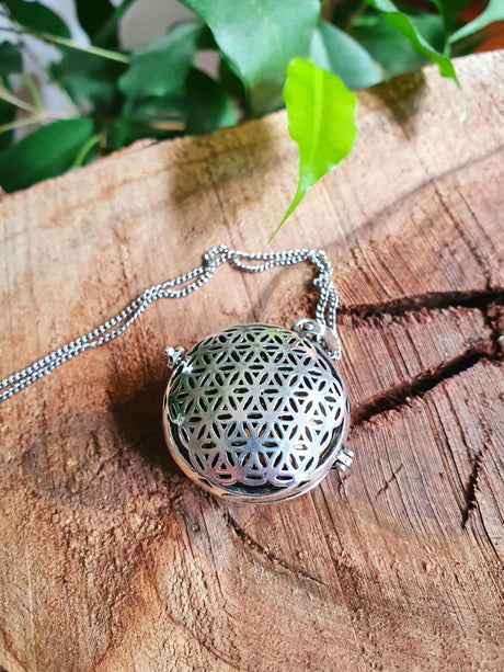 Bola Necklace Silver Flower of Life / Pregnancy / Harmony Ball / Chimes / Bell / Vegan / Ethnic / Boho / Tribal / Rustic / Hypoallergenic