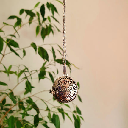 Bola Necklace Silver Flower of Life / Pregnancy / Harmony Ball / Chimes / Bell / Vegan / Ethnic / Boho / Tribal / Rustic / Hypoallergenic