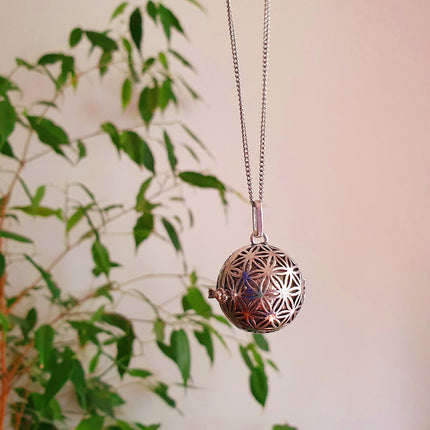 Bola Necklace Silver Flower of Life / Pregnancy / Harmony Ball / Chimes / Bell / Vegan / Ethnic / Boho / Tribal / Rustic / Hypoallergenic