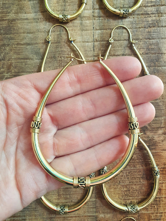 Bali Hoop Earrings / Brass Long / Tribal / Ethnic / Rustic / Bohemian / Gypsy / Spiral / Hippie / Chunky / Festival / style