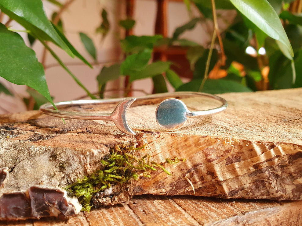 Earth + Moon Bracelet / Bangle / Silver / Galaxy / Ethnic / Rustic / Bohemian / Hippie / Gypsy / Psy / Chic / Jewellery / Body / Adjustable