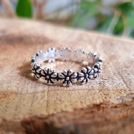 Daisy Chain Silver Ring / Flower Ring / Large Size / Boho / Ethnic / Rustic / Festival / Tribal / Hippie / Gypsy / Psy / Thumb / Psy