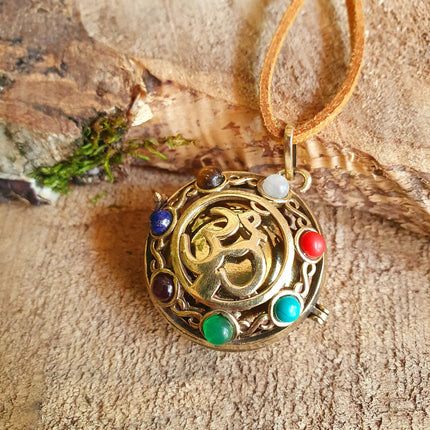 Golden Bola Necklace 'Ohm Shanti' Brass & 7 Stones Chakras / Pregnancy / Harmony Ball / Chimes / Bell / Vegan / Ethnic / Boho / Tribal