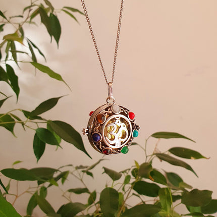 Bola Necklace 'Ohm Shanti' Silver & 7 Stones Chakras / Pregnancy / Harmony Ball / Chimes / Bell / Vegan / Ethnic / Boho / Tribal / Rustic