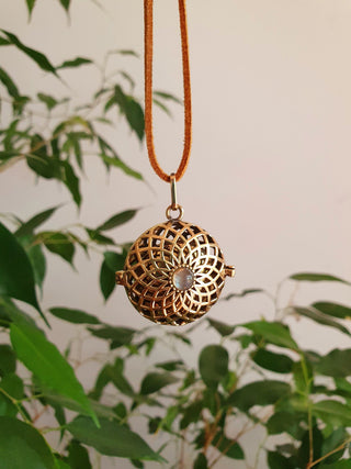 Gold Bola Necklace Brass & Labradorite / Pregnancy / Harmony Ball / Chimes / Vegan / Ethnic / Boho / Hippie / Rustic / Hypoallergenic