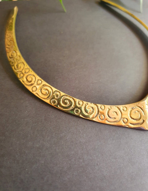 Ethnic Choker Brass Necklace / Rustic / Gypsy / Lightweight / Boho / Tribal / Hippie / Rustic / Vegan / Aztec