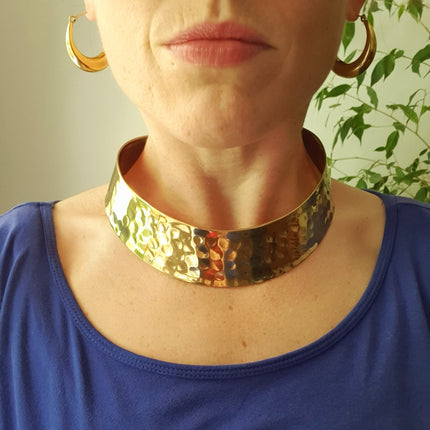 Hammered Choker Brass Necklace / Rustic / Gypsy / Lightweight / Boho / Tribal / Hippie / Rustic / Vegan /