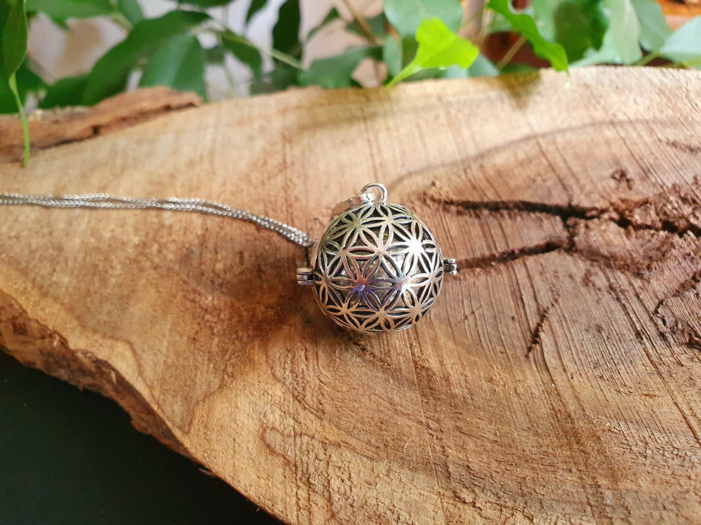 Bola Necklace Silver Flower of Life / Pregnancy / Harmony Ball / Chimes / Bell / Vegan / Ethnic / Boho / Tribal / Rustic / Hypoallergenic