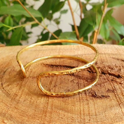 Cuff Brass Bracelet / Hammered style / Bangle / Boho / Ethnic / Rustic / Bohemian / Hippie / Gypsy / Jewellery /