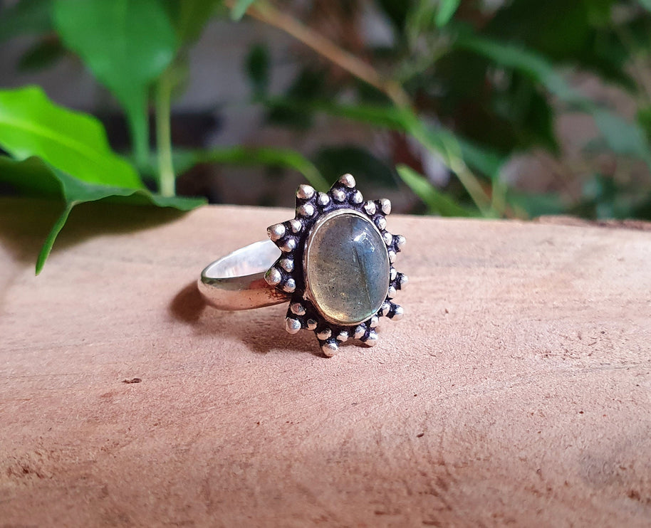 Labradorite RIng Silver Jewellery / Boho / Bohemian / Rustic / Tribal / Gypsy / Festival