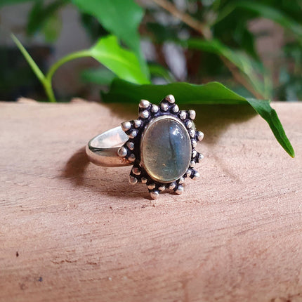 Labradorite RIng Silver Jewellery / Boho / Bohemian / Rustic / Tribal / Gypsy / Festival