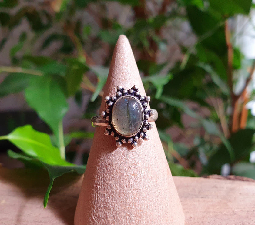 Labradorite RIng Silver Jewellery / Boho / Bohemian / Rustic / Tribal / Gypsy / Festival