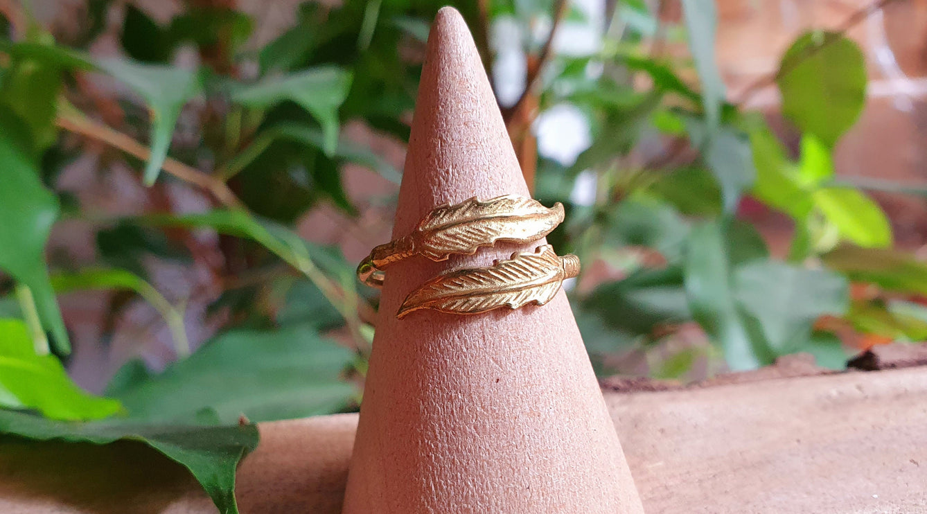 Brass Feather Boho Ring / Ethnic / Rustic / Festival / Tribal / Blue / Hippie / Gypsy / Psy / Stone / Feather ring / Feather jewellery