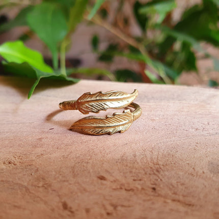 Brass Feather Boho Ring / Ethnic / Rustic / Festival / Tribal / Blue / Hippie / Gypsy / Psy / Stone / Feather ring / Feather jewellery