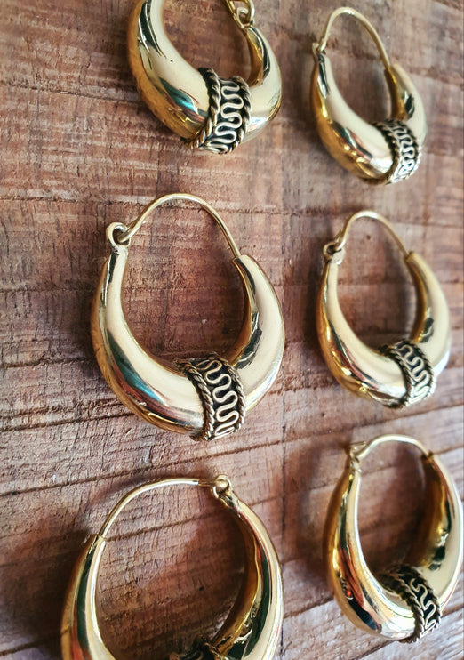 Bali Hoop Earrings / Chunky Gold Earrings / Ethnic / Rustic / Bohemian / Gold / Gypsy / Spiral / Hippie / Chunky / Festival / style