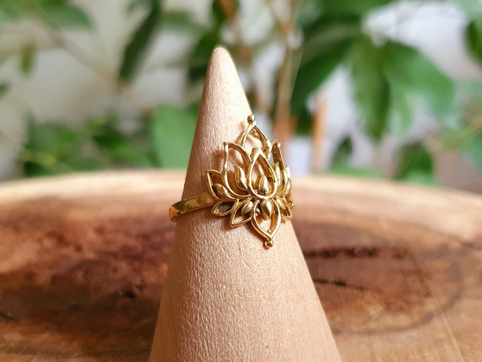 Gold Lotus Flower Ring / Boho / Buddha / Flower / Ethnic / Rustic / Tribal / Gypsy / Festival / Indian / Healing / Festival