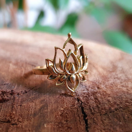 Gold Lotus Flower Ring / Boho / Buddha / Flower / Ethnic / Rustic / Tribal / Gypsy / Festival / Indian / Healing / Festival