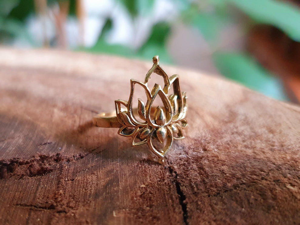 Gold Lotus Flower Ring / Boho / Buddha / Flower / Ethnic / Rustic / Tribal / Gypsy / Festival / Indian / Healing / Festival