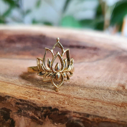 Gold Lotus Flower Ring / Boho / Buddha / Flower / Ethnic / Rustic / Tribal / Gypsy / Festival / Indian / Healing / Festival