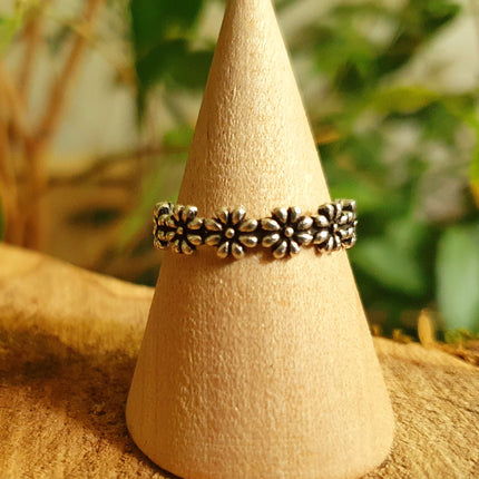 Daisy Chain Silver Ring / Flower Ring / Large Size / Boho / Ethnic / Rustic / Festival / Tribal / Hippie / Gypsy / Psy / Thumb / Psy