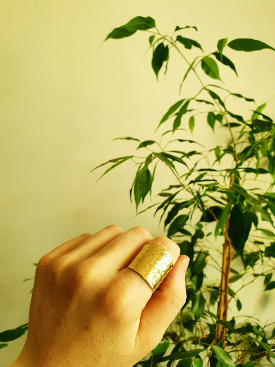 Hammered Boho Brass Ring / Bohemian / Ethnic / Psy / Rustic / Tribal / Gypsy / Festival / Healing / Festival